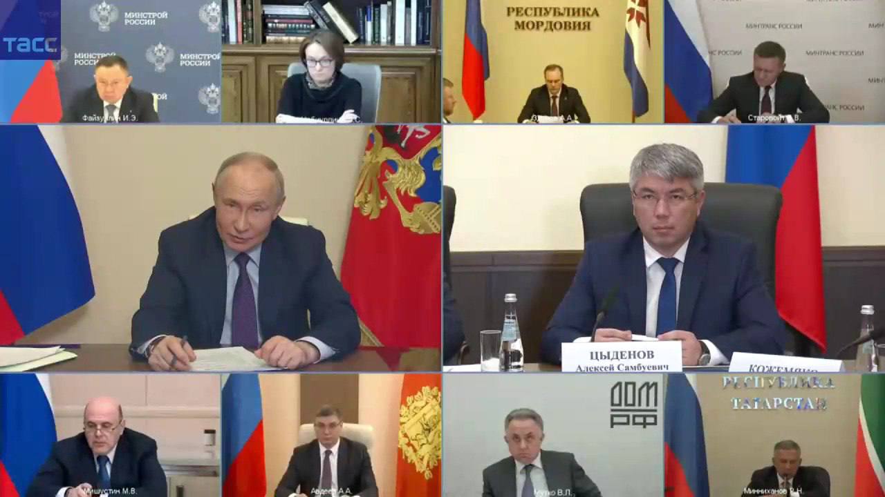 Общественный транспорт в регионах может стать комфортнее — инициатива Бурятии получила поддержку Президента.