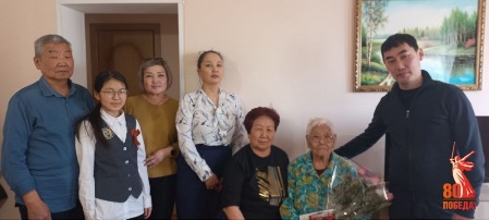 Ринчин-Ханде Самбуевне Яндановой - 100 лет!.